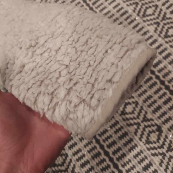 Wool sweatshirt - Picture 5 of 5